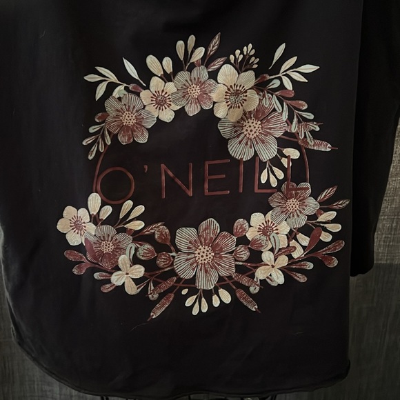 O’Neill Tank Top - size XL - Picture 3 of 6